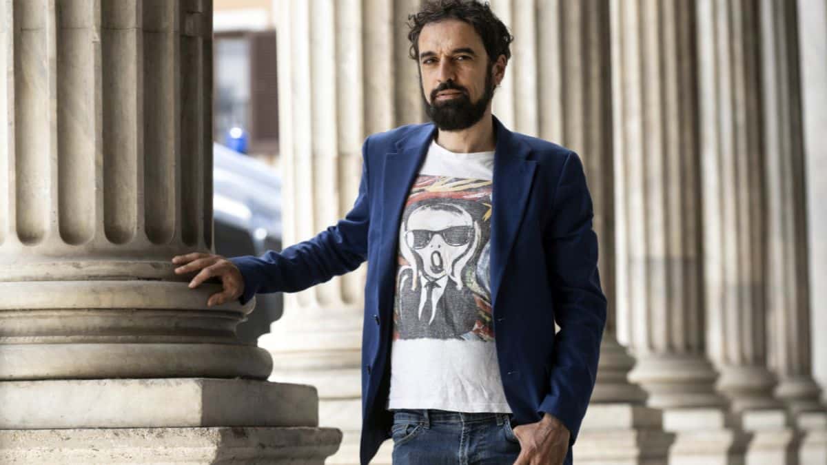 Dino Giarrusso entra nel Partito Democratico. L’ex M5S sostiene Bonaccini: “Credo nel suo progetto”