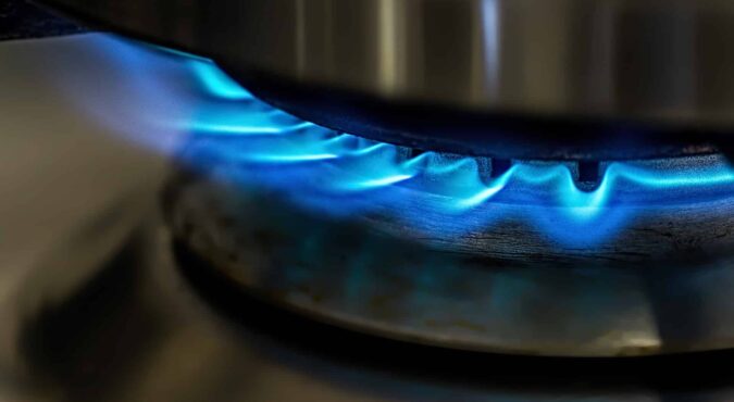 A dicembre bolletta del gas più cara del 23,3%