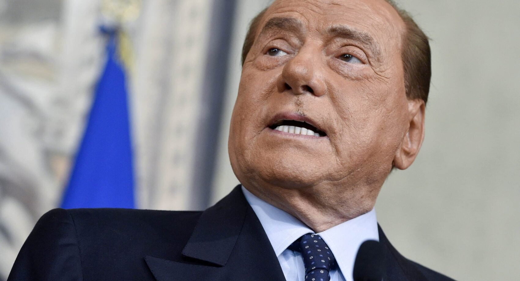 Berlusconi non replica a Zelensky, ma ci pensa Mosca