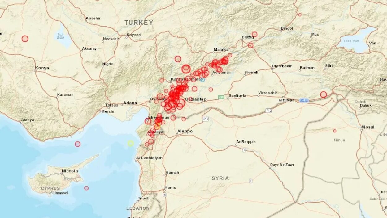 Terremo, oltre 200 scosse tra Turchia e Siria