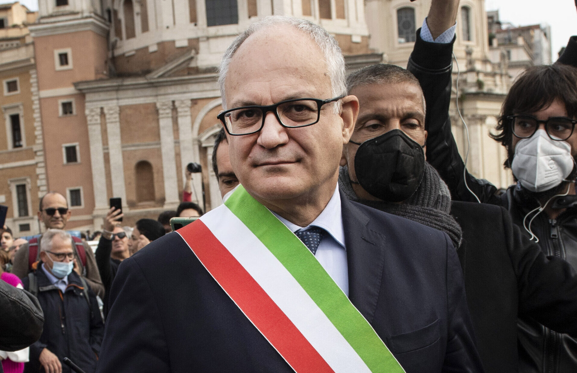 Il termovalorizzatore non si discute: Gualtieri tira dritto e ignora il piano rifiuti regionale
