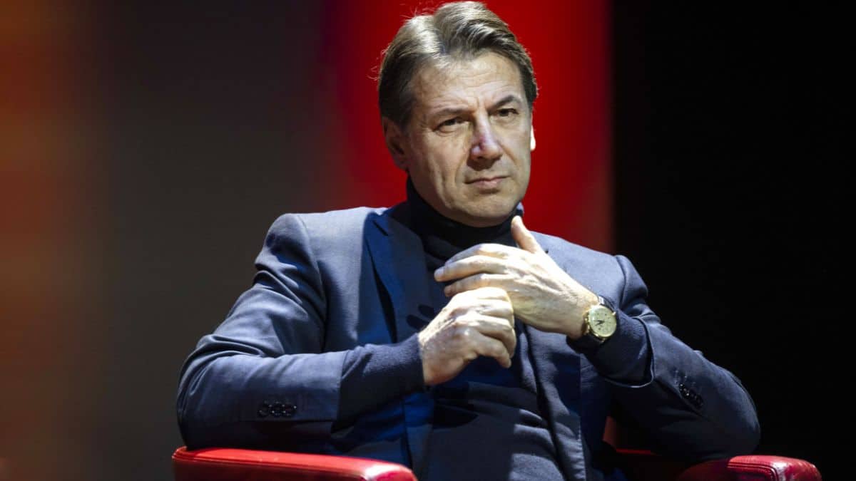 Giuseppe Conte, minacce al figlio durante la pandemia: a processo lo stalker del leader del M5S