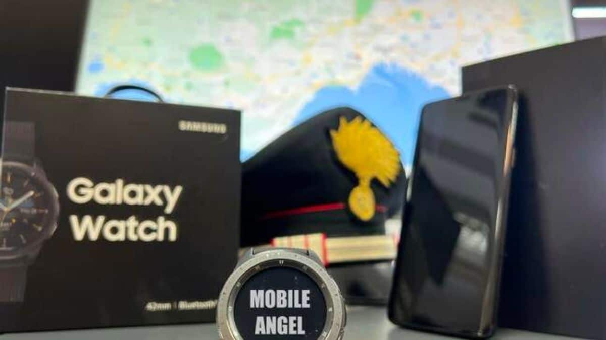 Mobile Angel, lo smartwatch anti-violenza arriva a Napoli: come funziona l’orologio in difesa delle donne