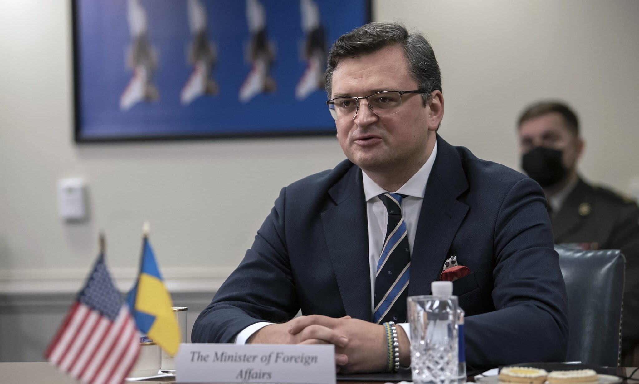 Ucraina, per Kiev non è ancora tempo di “guanti diplomatici bianchi”