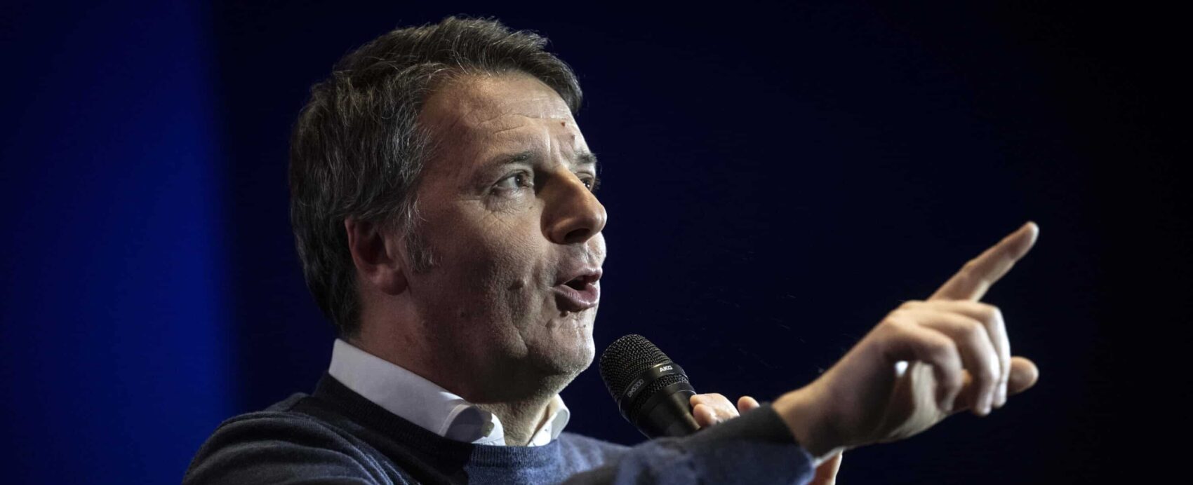 Renzi sogna Forza Italia… Viva. E Ronzulli gli dà già il benvenuto. Per l’azzurra le porte al leader Iv sono aperte mentre Calenda rischia di finire nel Gruppo misto