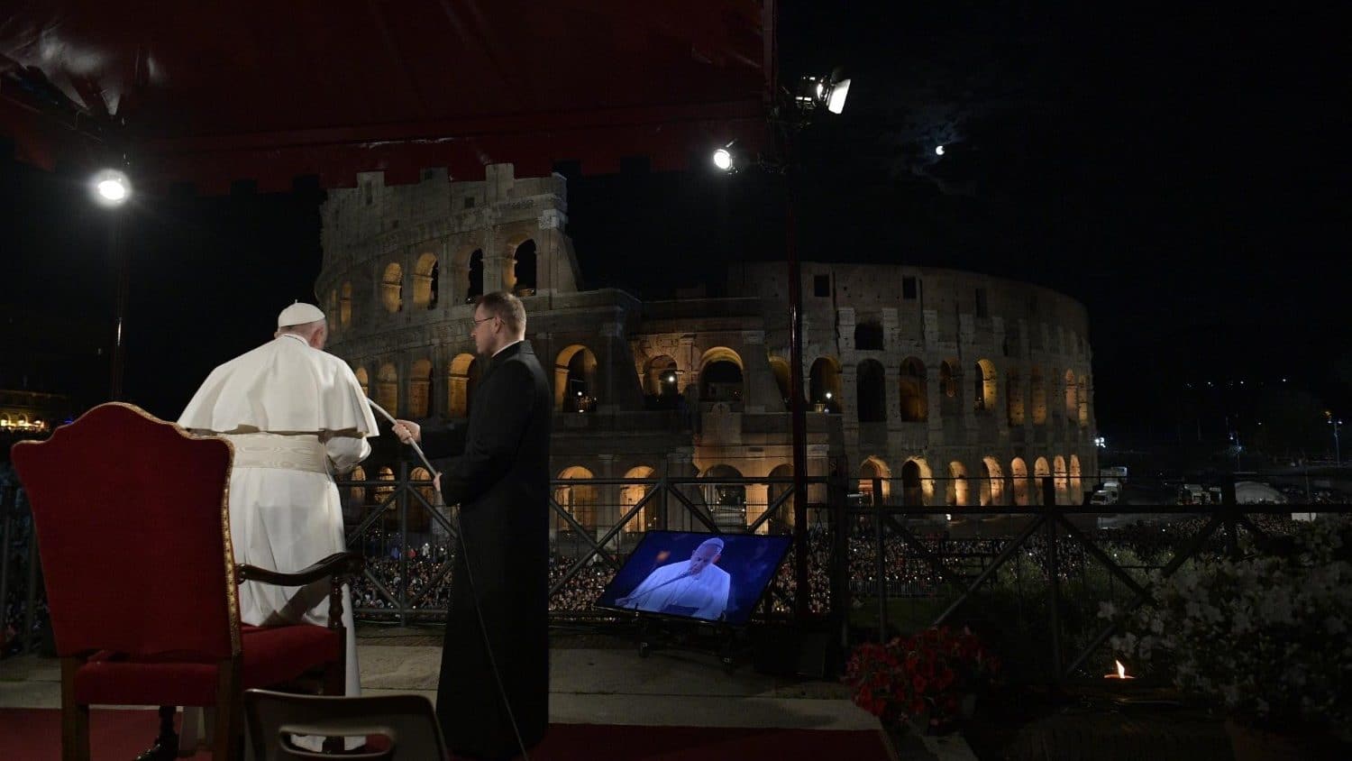 Via Crucis 2023, Papa Francesco rinuncia per il troppo freddo: tema, testo del libretto, dove vedere in tv e a che ora