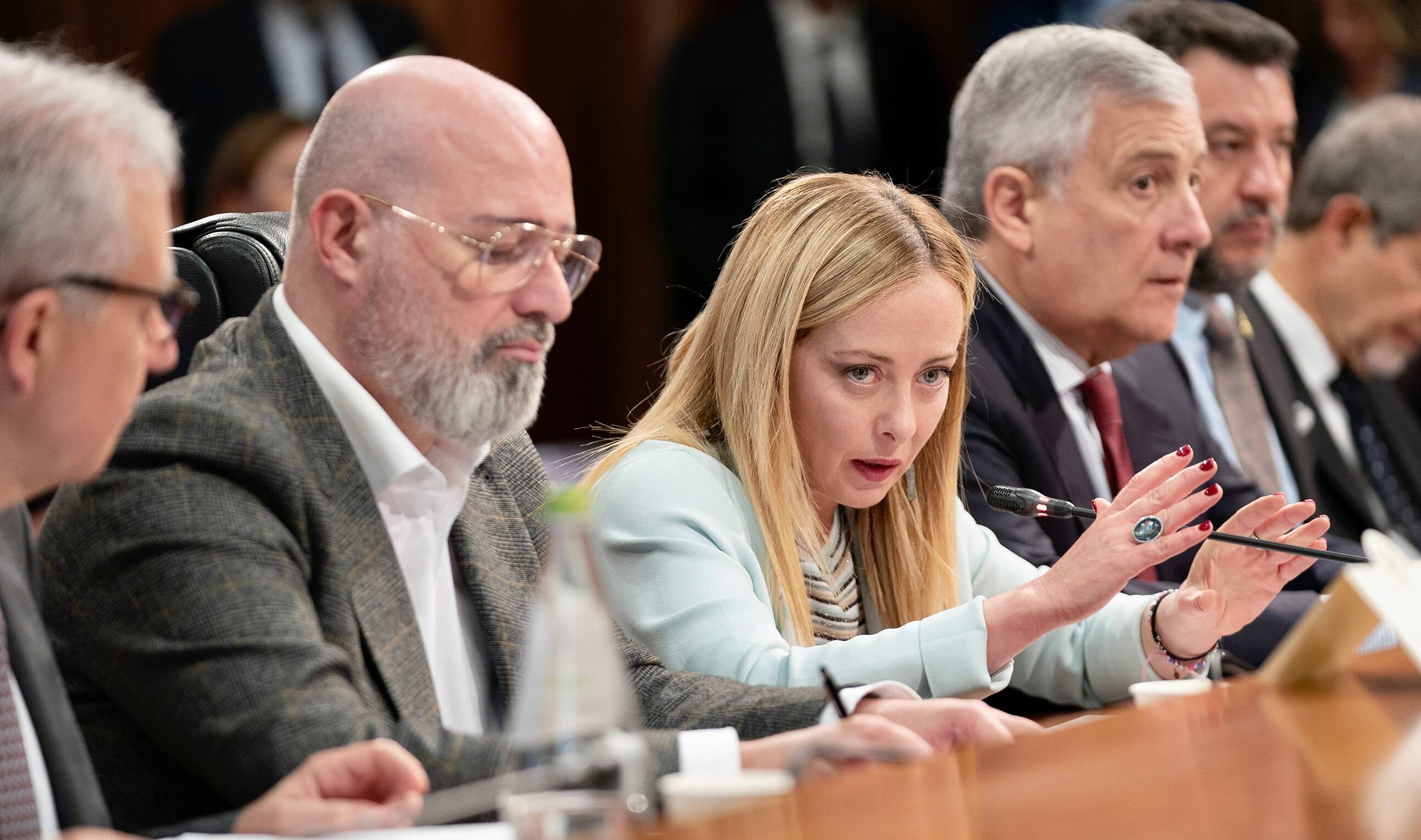 Bonaccini flirta con Meloni per i soldi dell’alluvione