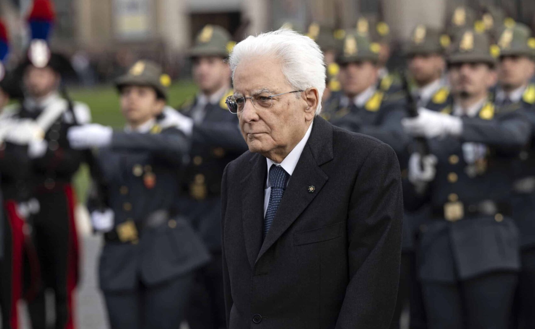 Mattarella fa scudo alle toghe e rimette in riga Meloni