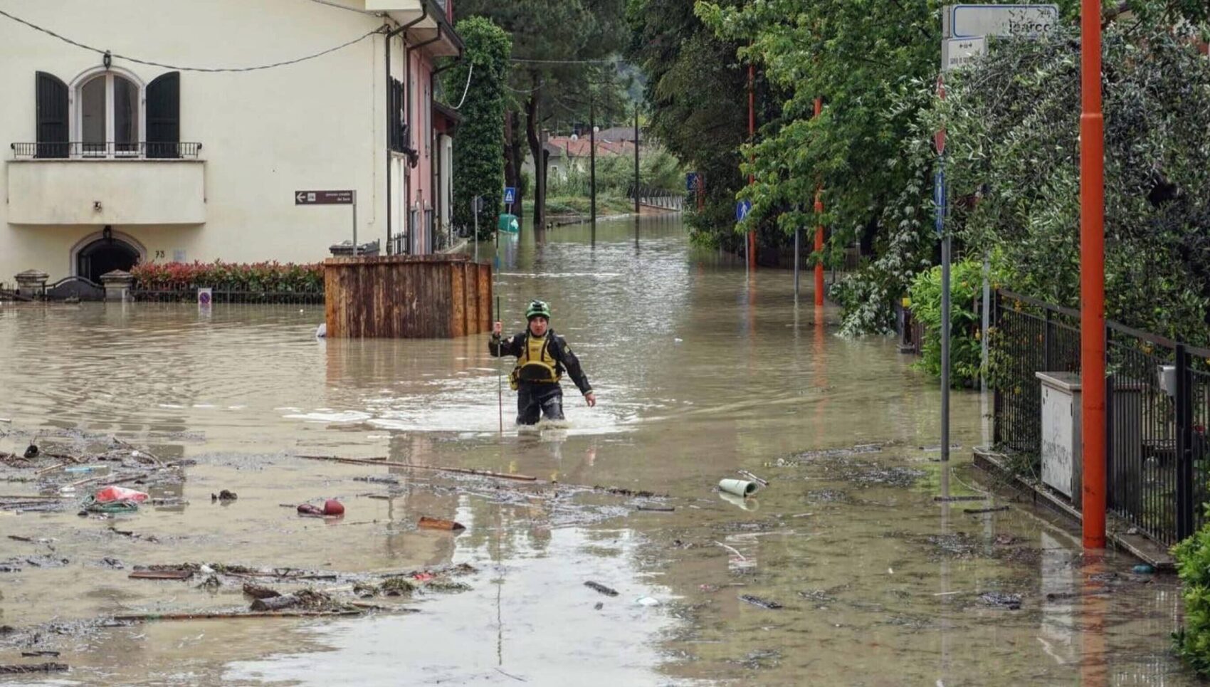 L’Emilia-Romagna è in ginocchio. Il Governo offre solo cento milioni