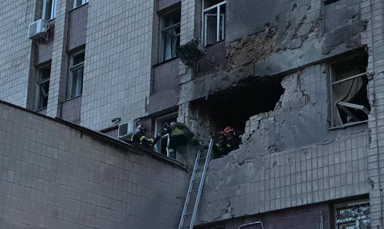Ucraina, ancora bombardamenti su Kiev Ucraina, ancora bombardamenti su Kiev