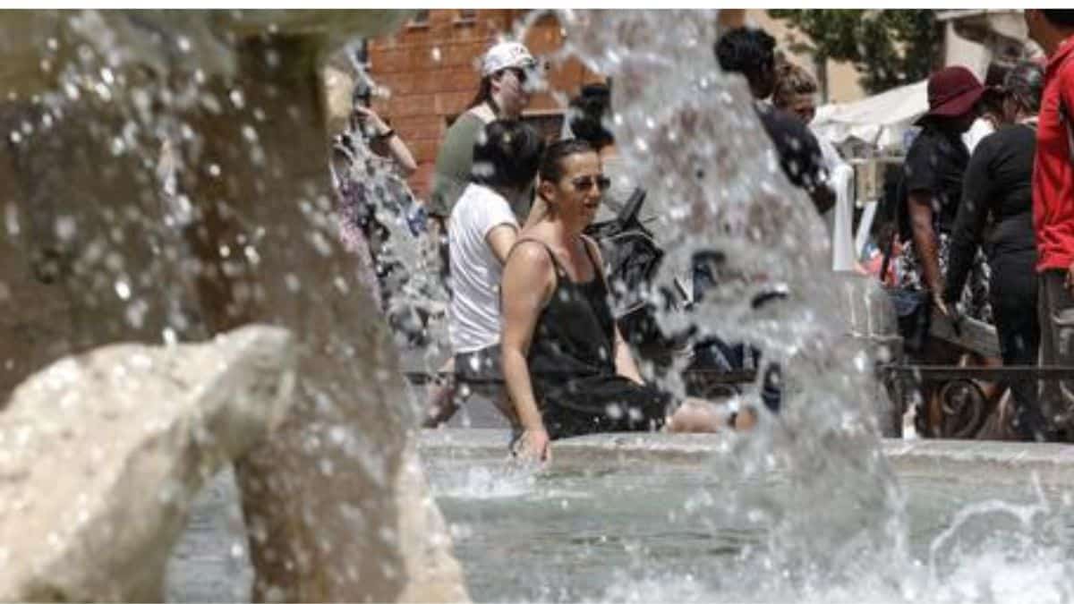 Allerta caldo con 13 città da bollino arancione: l’Avviso del Ministero della Salute