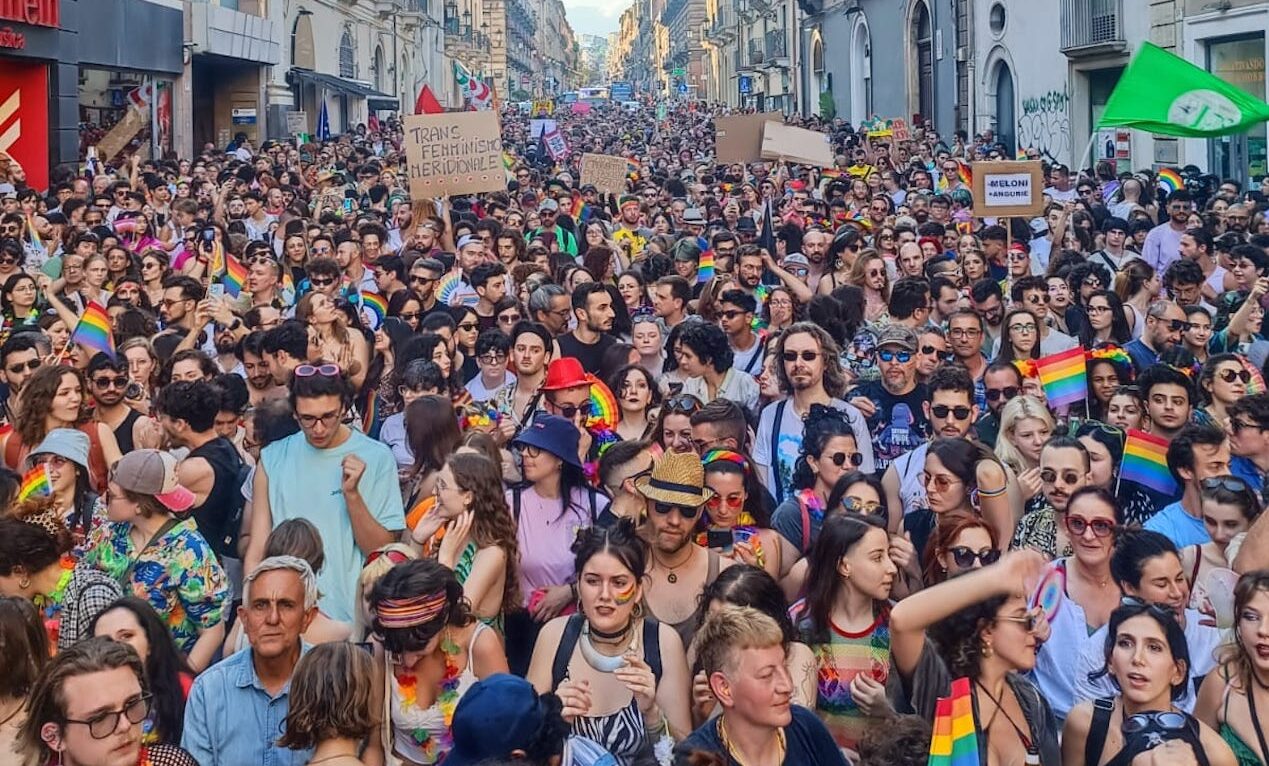 Blocco navale per il Pride. L’evento di Catania interrotto con la flotta