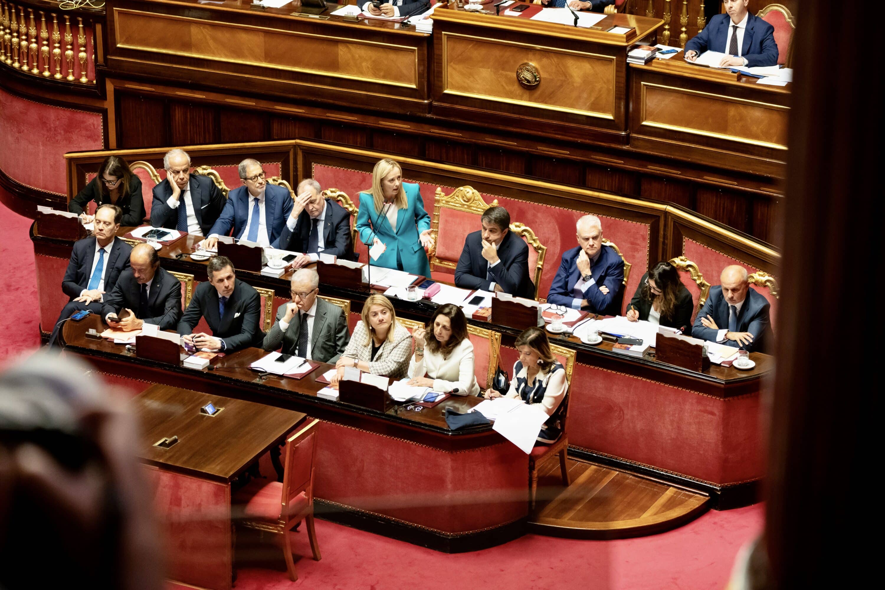 Un anno di governo Meloni: tempo di pagelle per i leader Un anno di governo Meloni: tempo di pagelle per i leader