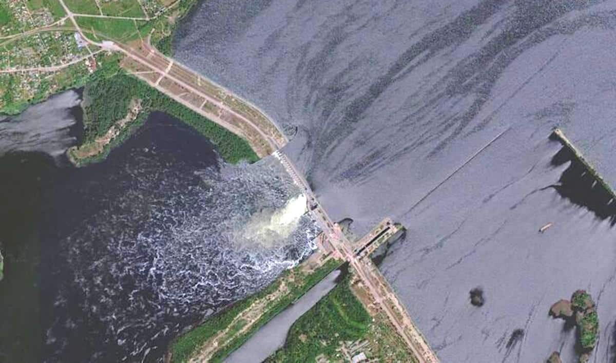 Mosca accusa Kiev di aver distrutto la diga di Kakhovka