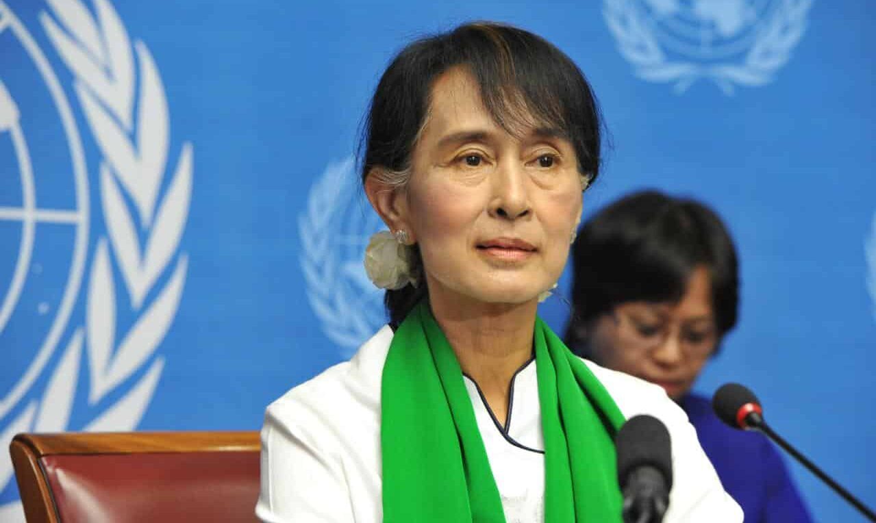 Aung San