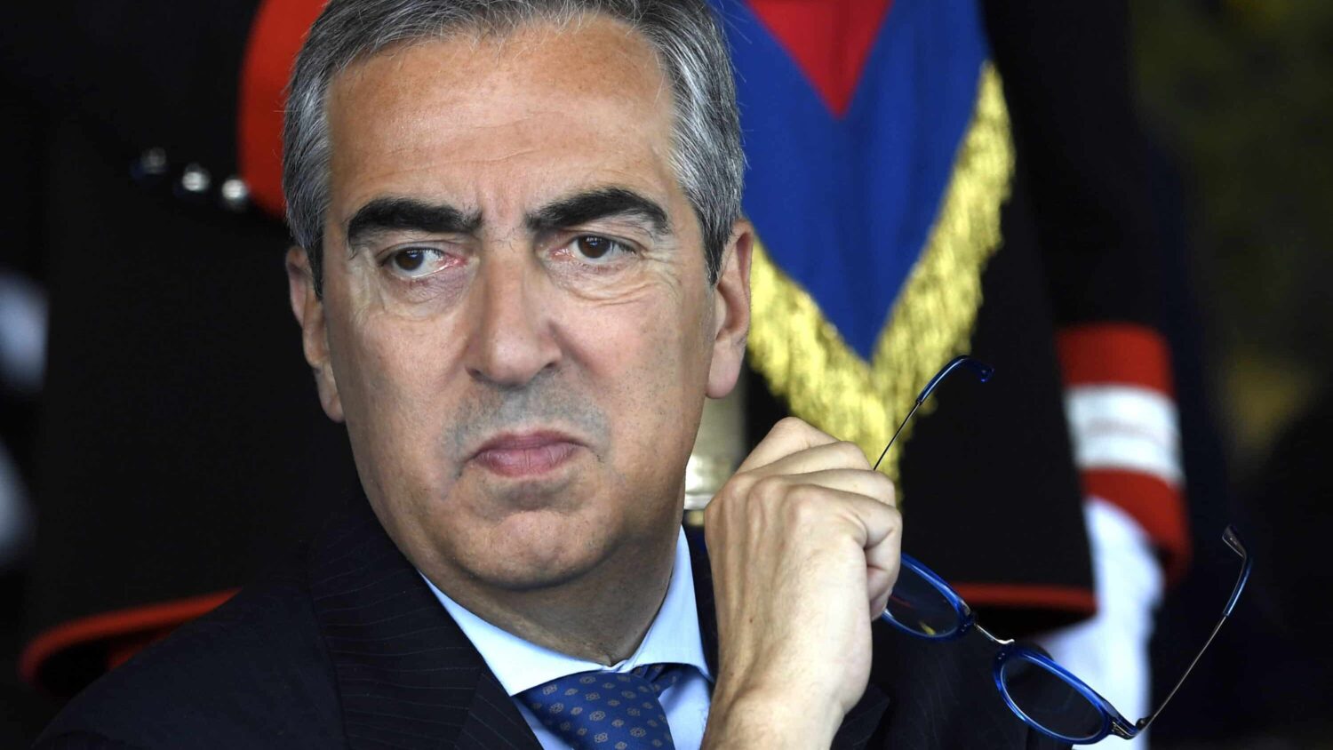 Gasparri non va per il… Sottile pur di colpire Report