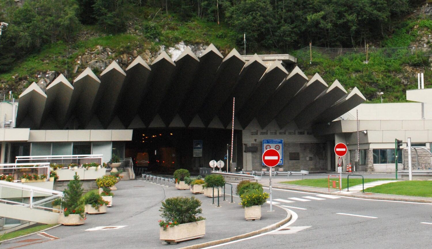 Traforo del Monte Bianco, confermata la chiusura