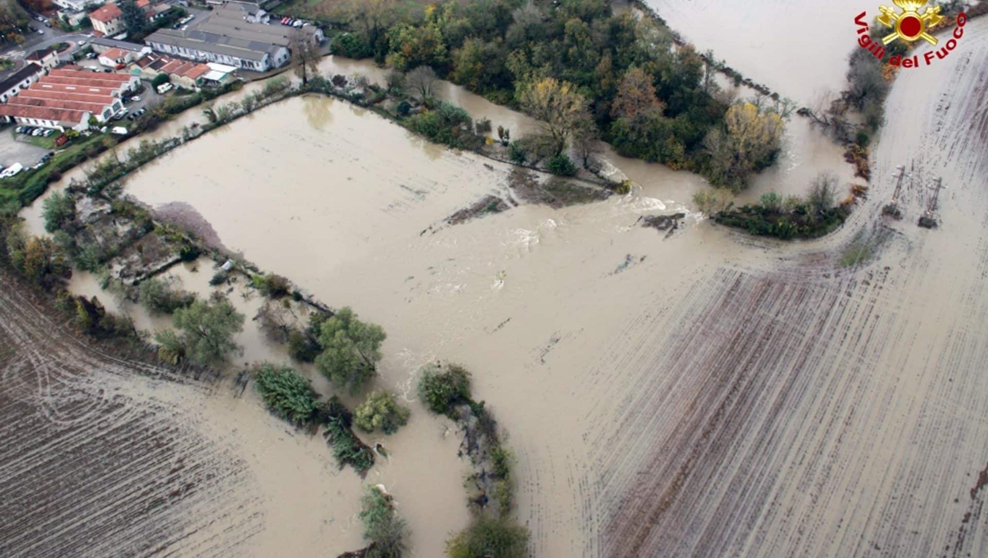 Clima, Coldiretti: “Estate funestata da una media 32 eventi estremi al giorno”