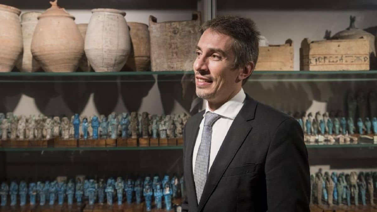 Christian Greco, chi è il direttore del Museo Egizio di Torino e perché è sotto attacco da Fdi e Lega
