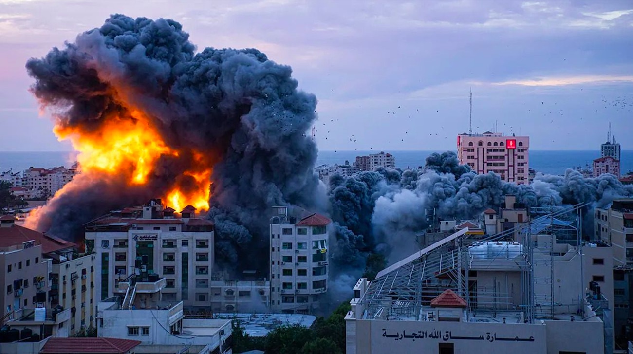 Israele lascia la Palestina senza elettricità e continua a lanciare pesanti bombardamenti su tutta Gaza