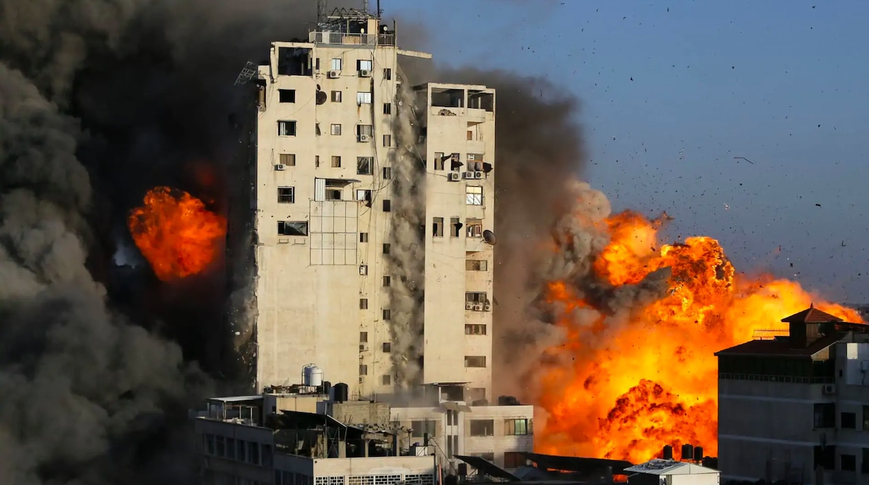 La Palestina brucia ma Hamas si oppone alla creazione di un corridoio umanitario per far fuggire i civili di Gaza