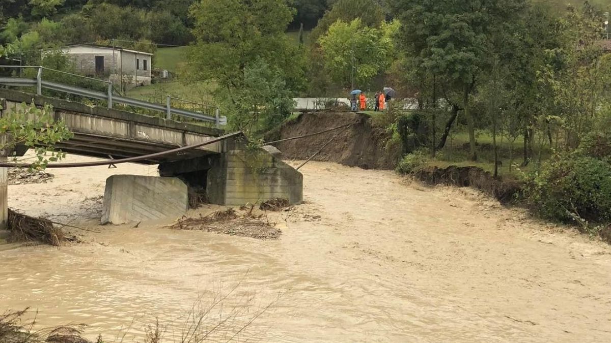 Allerta meteo e tempesta Ciaran in Italia: temporali e vento su molte Regioni