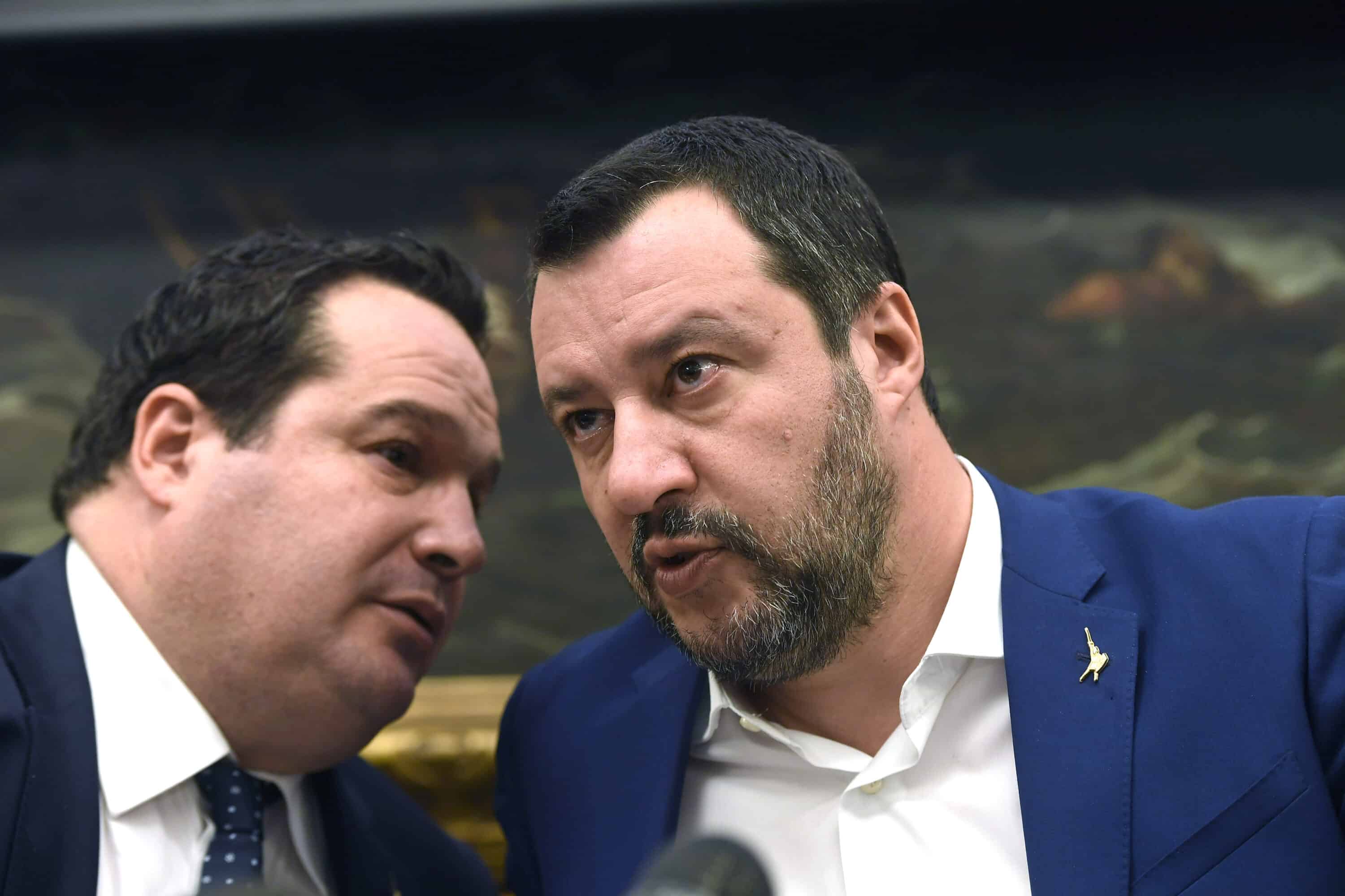 La presa in giro della Lega sulle pensioni: promette la Quota 41 ma intanto inasprisce le regole d’uscita