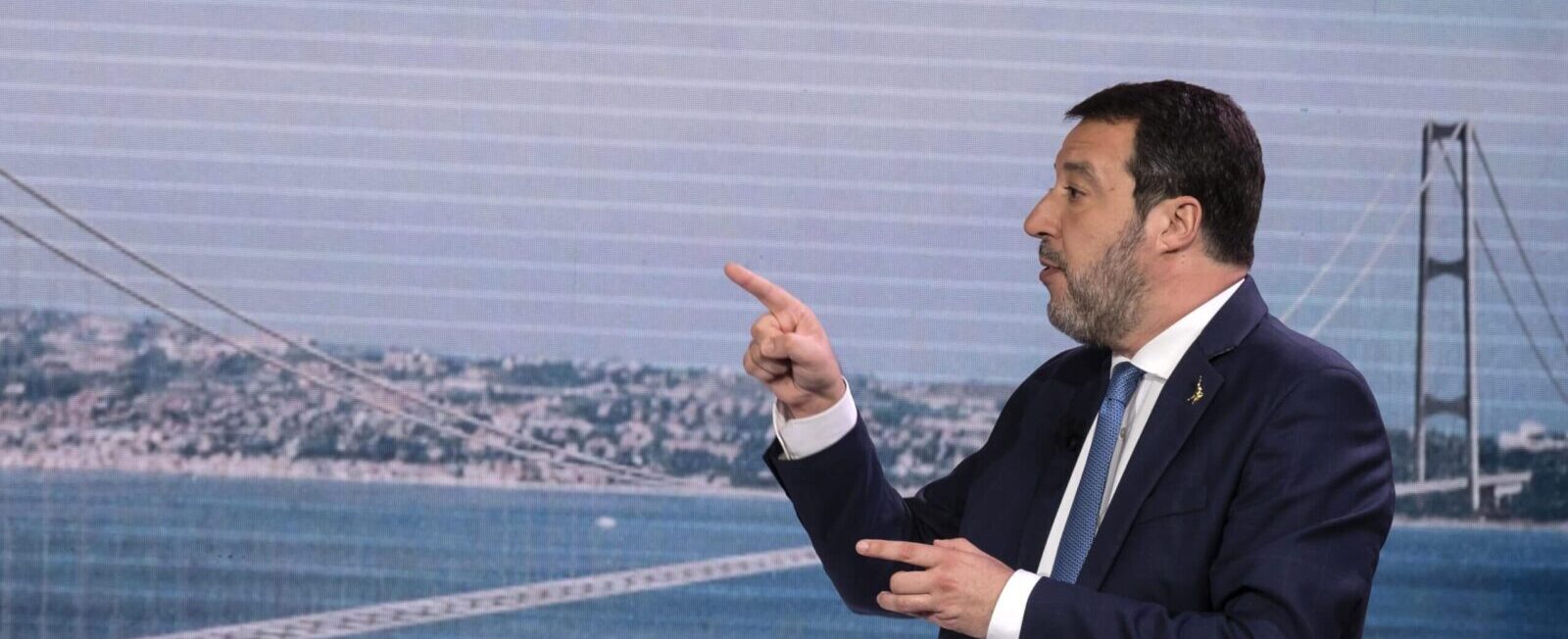 Ponte sullo Stretto, dopo la puntata di Report Pd e Avs chiedono a Salvini di riferire in Parlamento