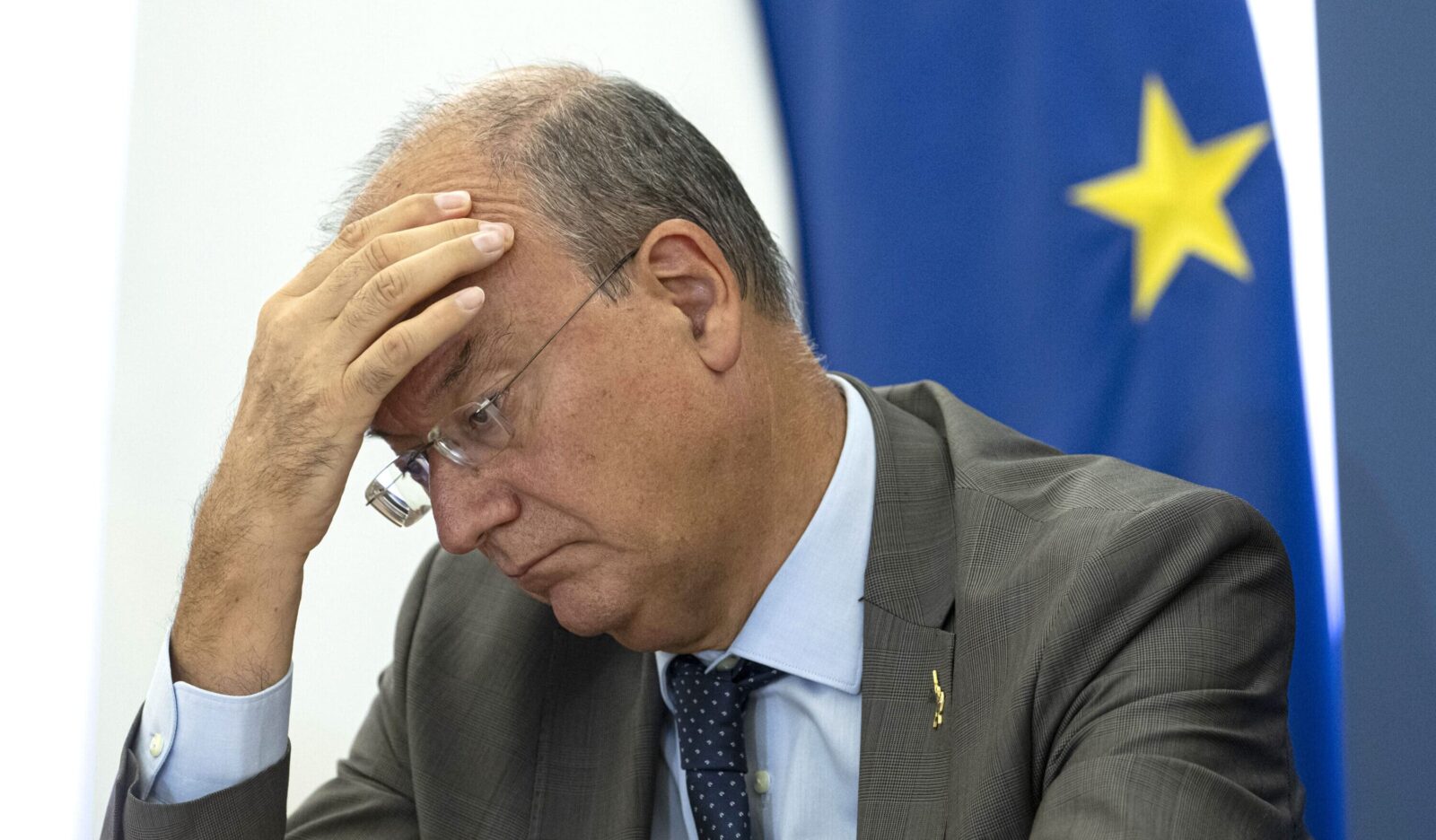 Valditara nel mirino del M5S. Chiesti chiarimenti sulla EF Education