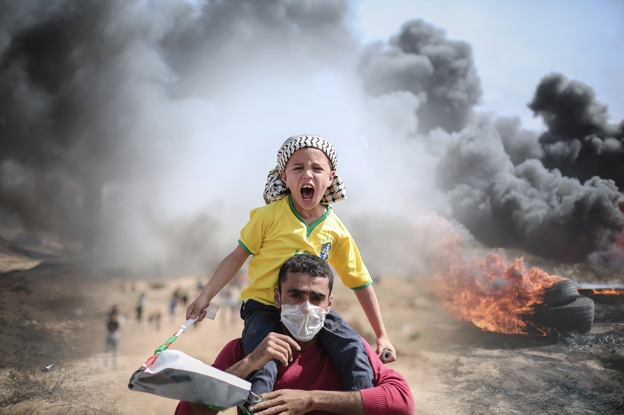 A Gaza situazione “apocalittica”, l’allarme dell’Onu: “Nessun luogo è sicuro”
