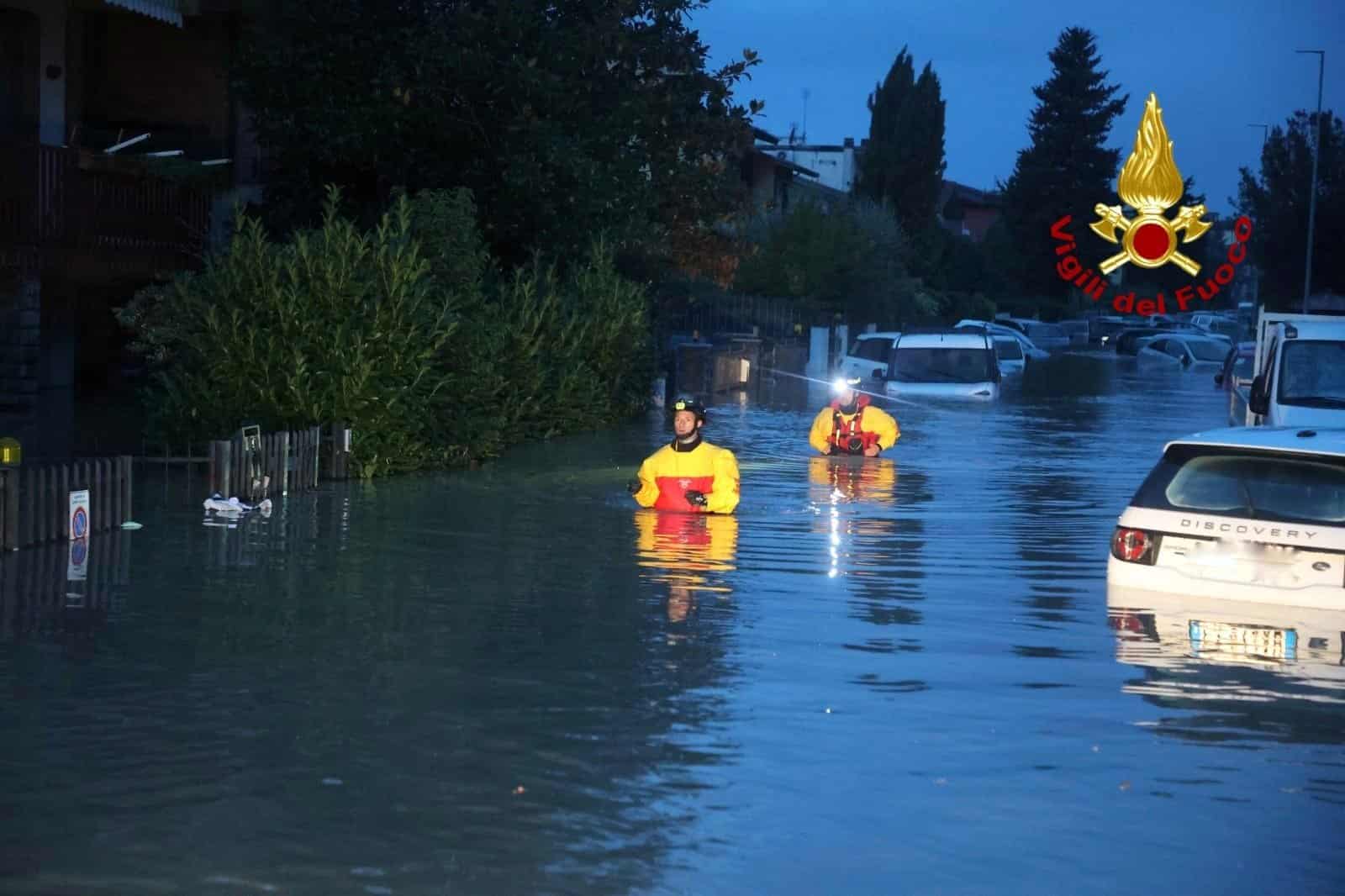 Maltempo, vittime in Toscana. Bomba d’acqua su Prato, Campi Bisenzio e Livorno