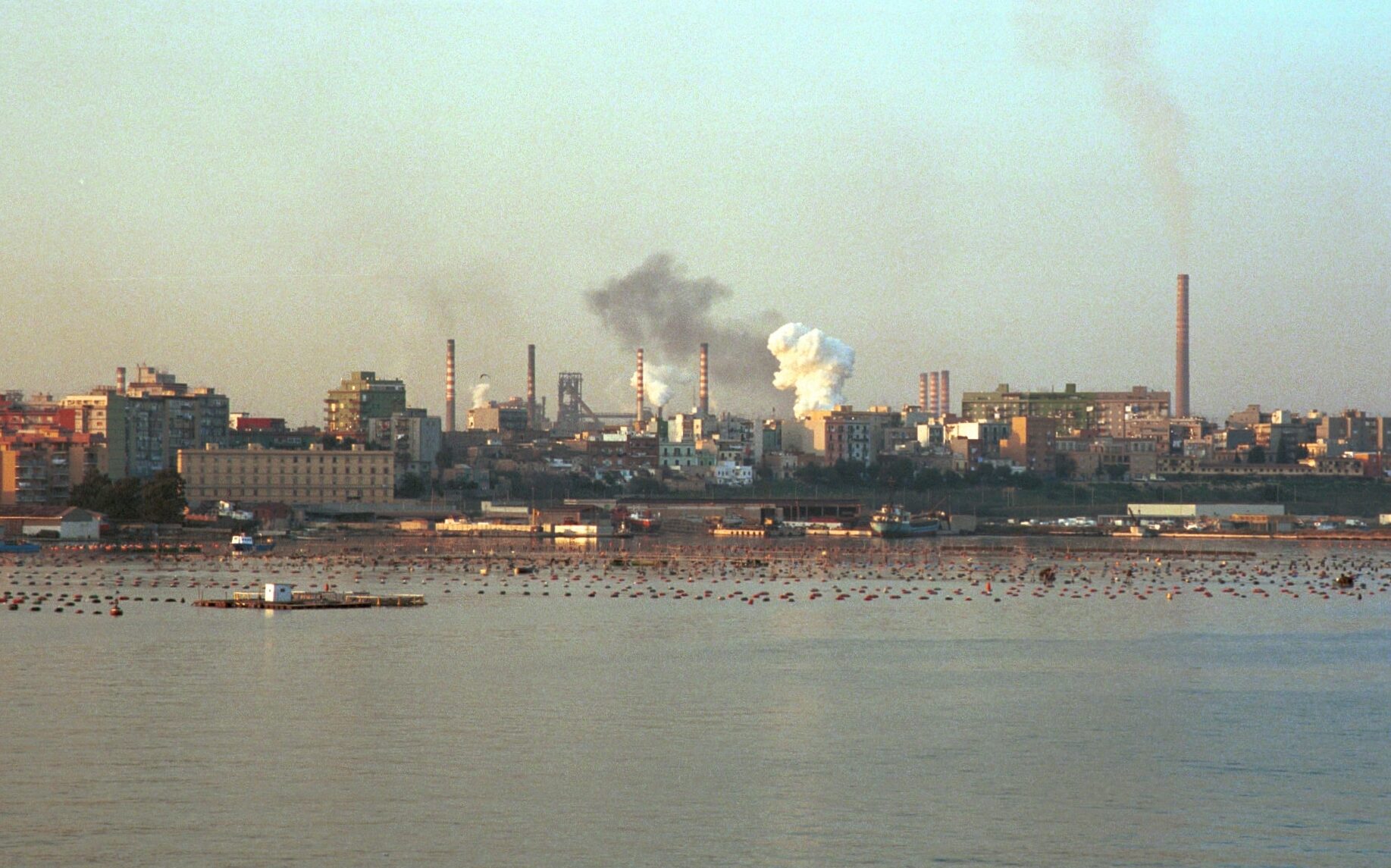 Ex Ilva, i carabinieri del Noe nell’impianto di Taranto per le emissioni inquinanti