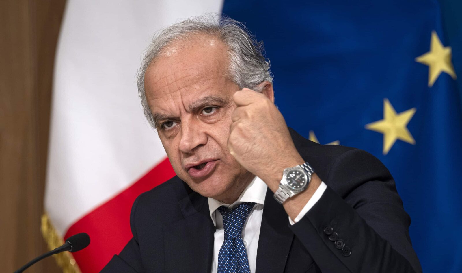 Piantedosi ne spara un’altra: “Nessun minore nei Cpr” Piantedosi ne spara un’altra: “Nessun minore nei Cpr”