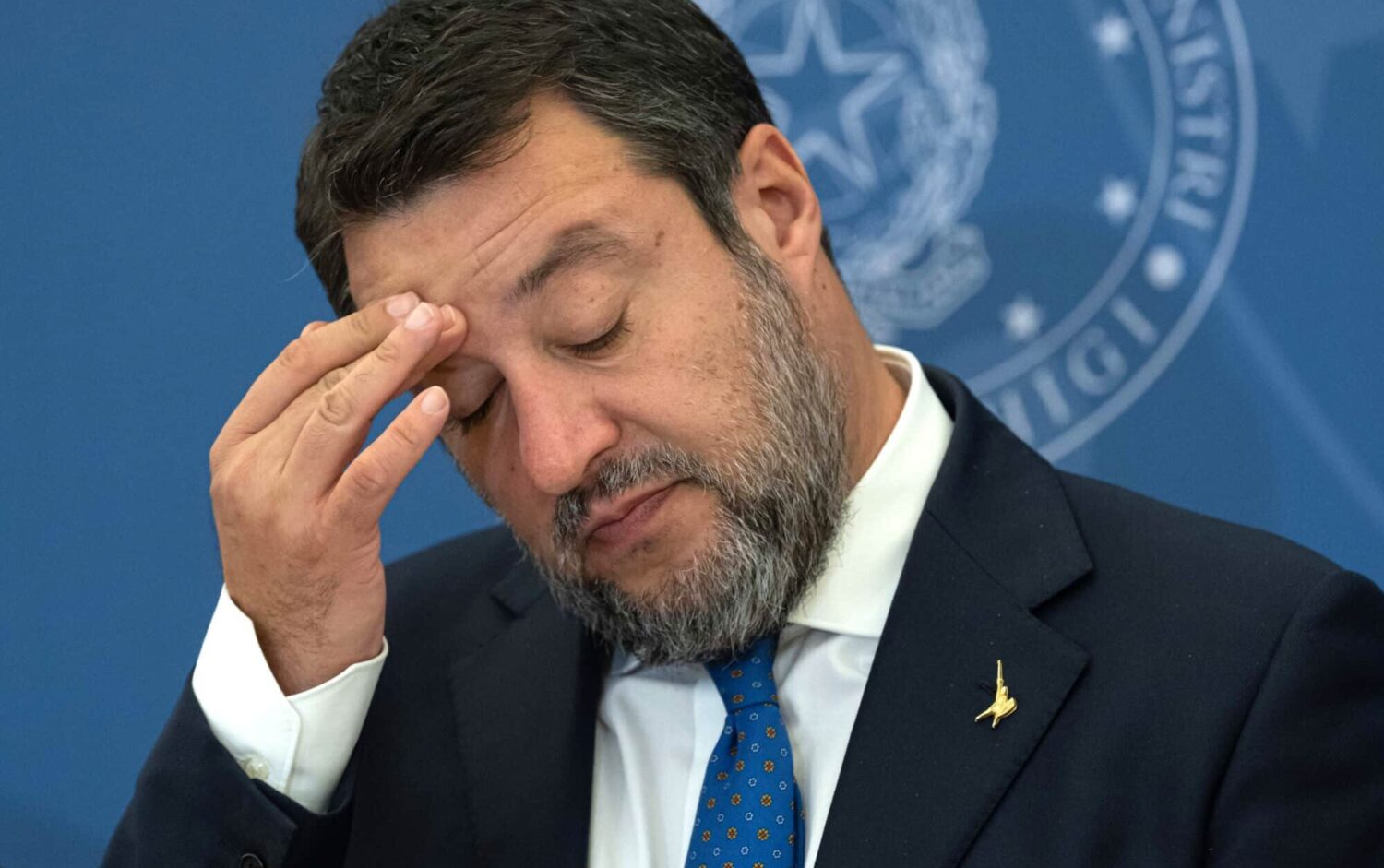 Show di Salvini al processo Open Arms, comizio in aula con le solite bugie. Dalla Guardia costiera libica al numero dei morti in mare, tutte le balle del ministro