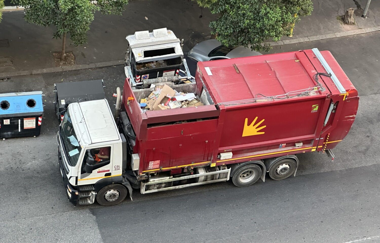 Ama promette strade pulite ma a Roma resta il degrado