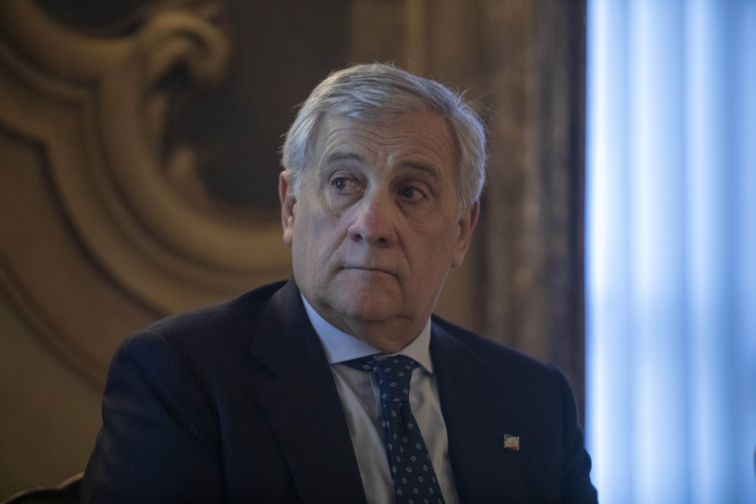 Caso Salis, finalmente l’Italia dà segni di vita. Tajani: “Violazione non in linea con la nostra civiltà”