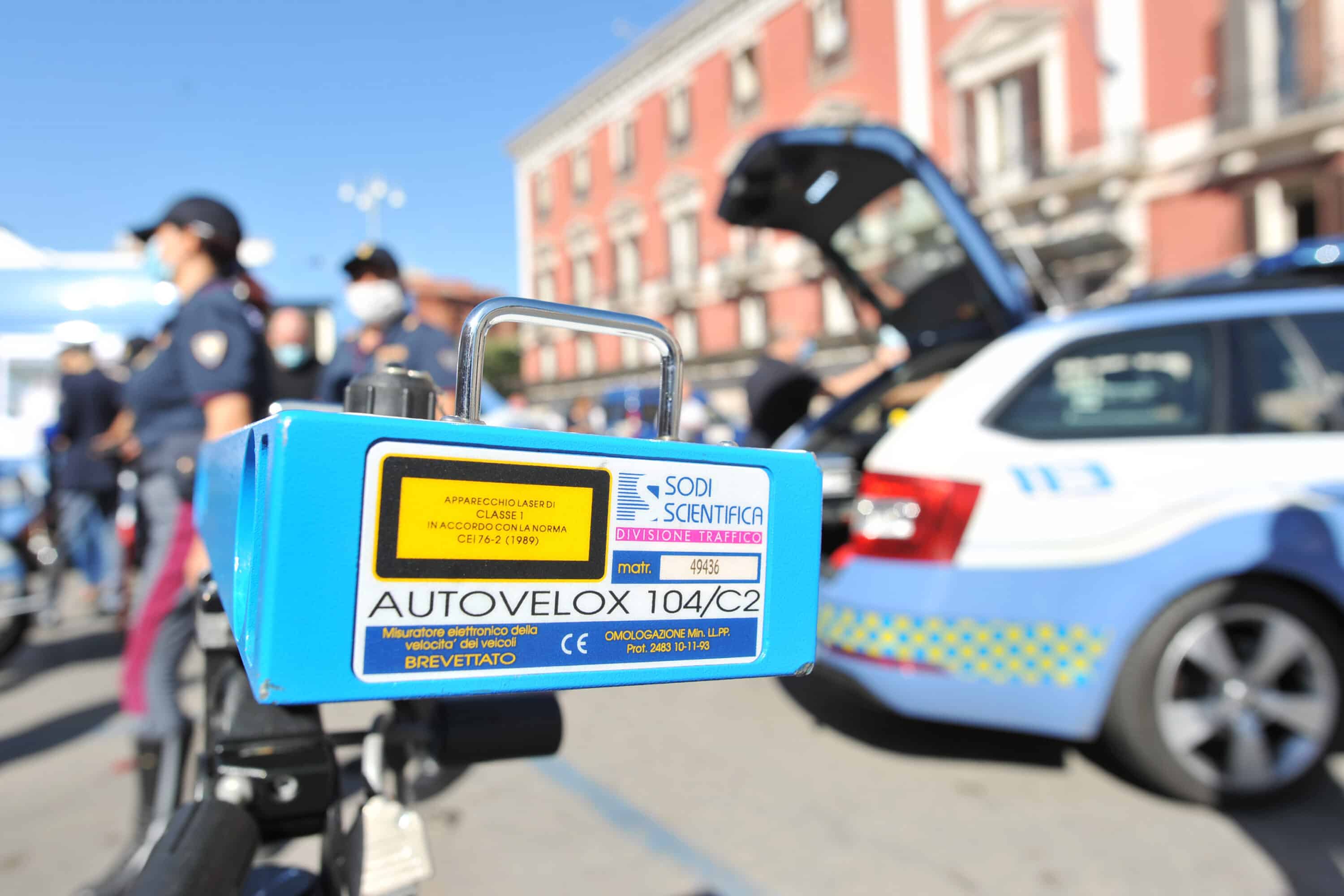 Codice della strada, ecco le nuove regole: cosa cambia per autovelox, multe e punti della patente