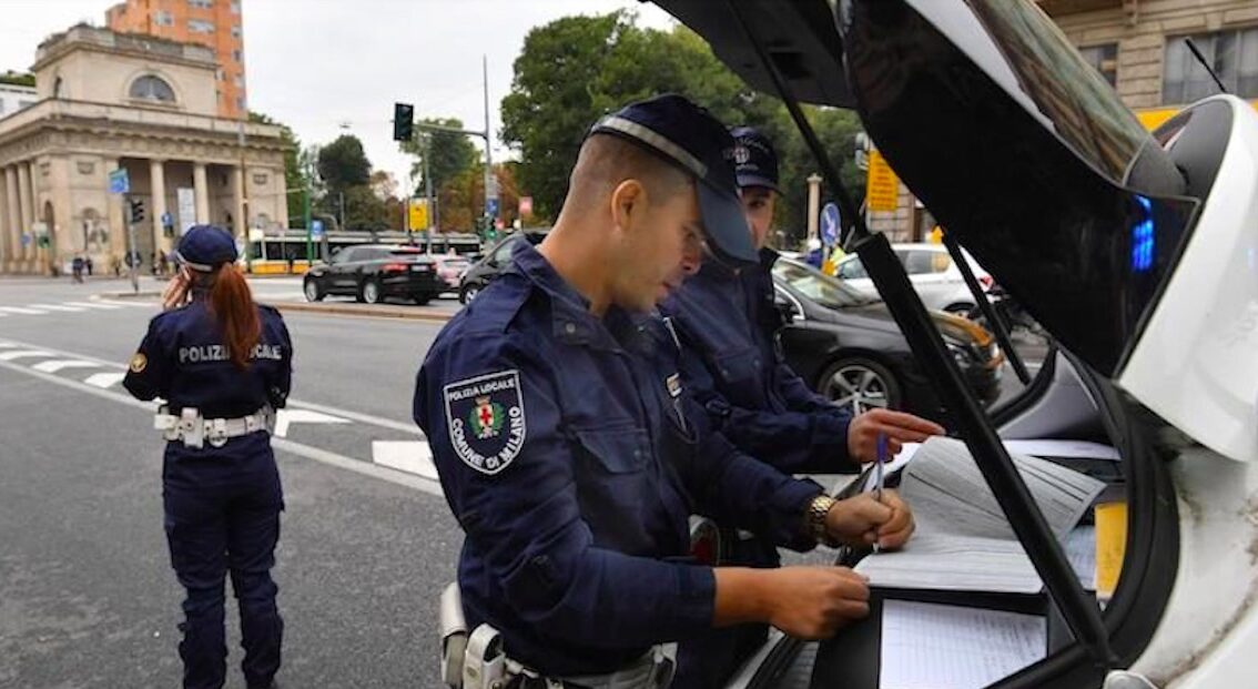 Ghisa Mobile è difettosa, bocciata l’App delle multe del Comune di Milano