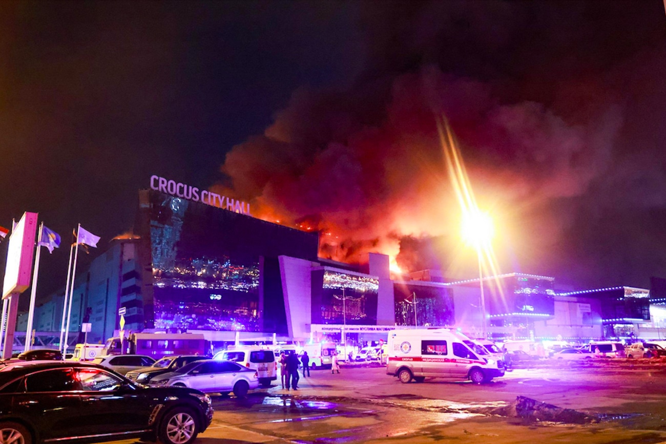 Esplosioni e spari al concerto, almeno 133 morti a Mosca