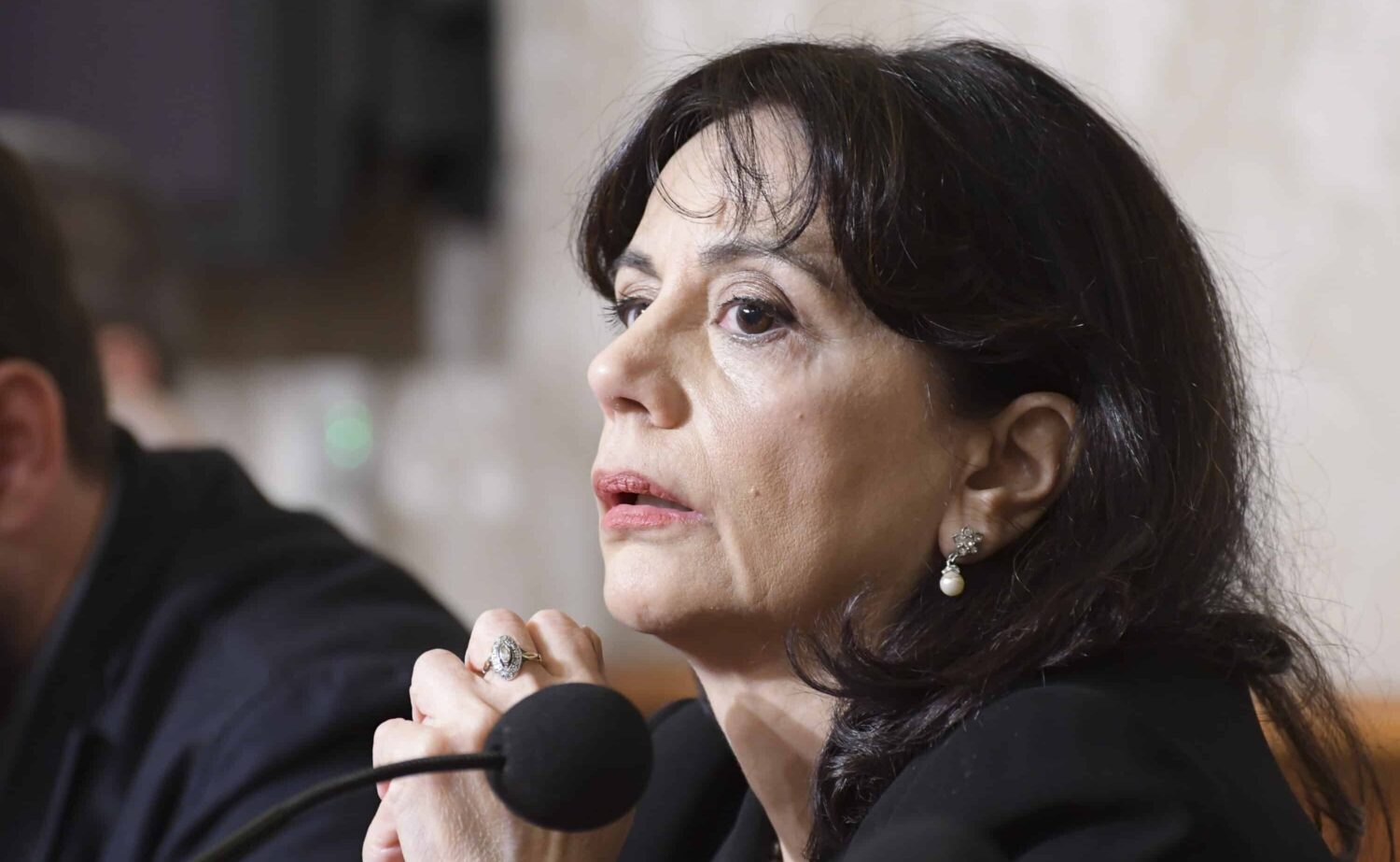 Bufera sulla prof Di Cesare per il post dedicato alla scomparsa dell’ex brigatista Balzerani