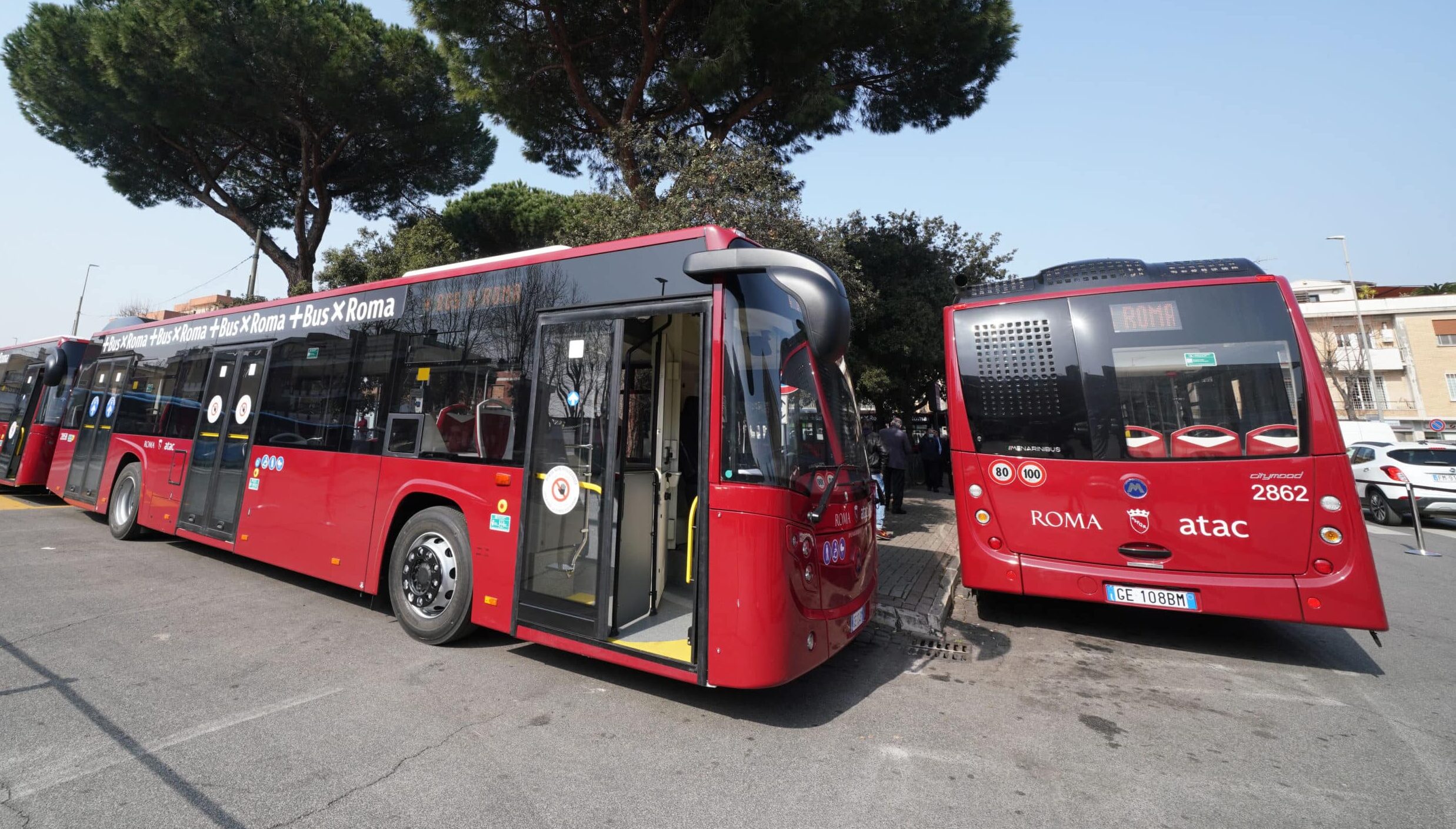 Stretta sui furbetti dei bus. A Roma record di multe a chi viaggia senza biglietto