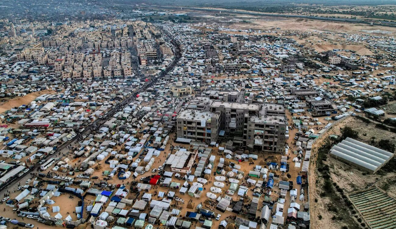 In Medio Oriente sale la tensione, l’esercito israeliano ha iniziato l’evacuazione di Rafah in vista dell’operazione terrestre che per il governo Netanyahu avverrà entro pochi giorni