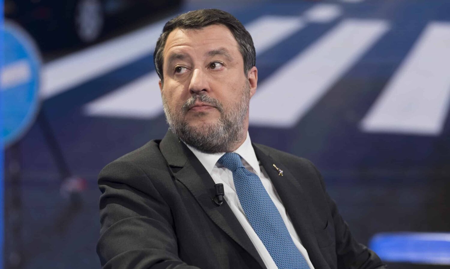 Maxi condono edilizio, Salvini: “Non è una marchetta ma giustizia sociale”