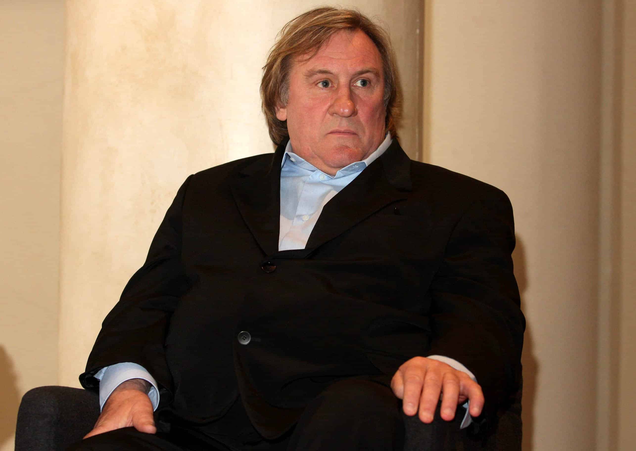 Depardieu convocato in commissariato: è in stato di fermo per violenza sessuale