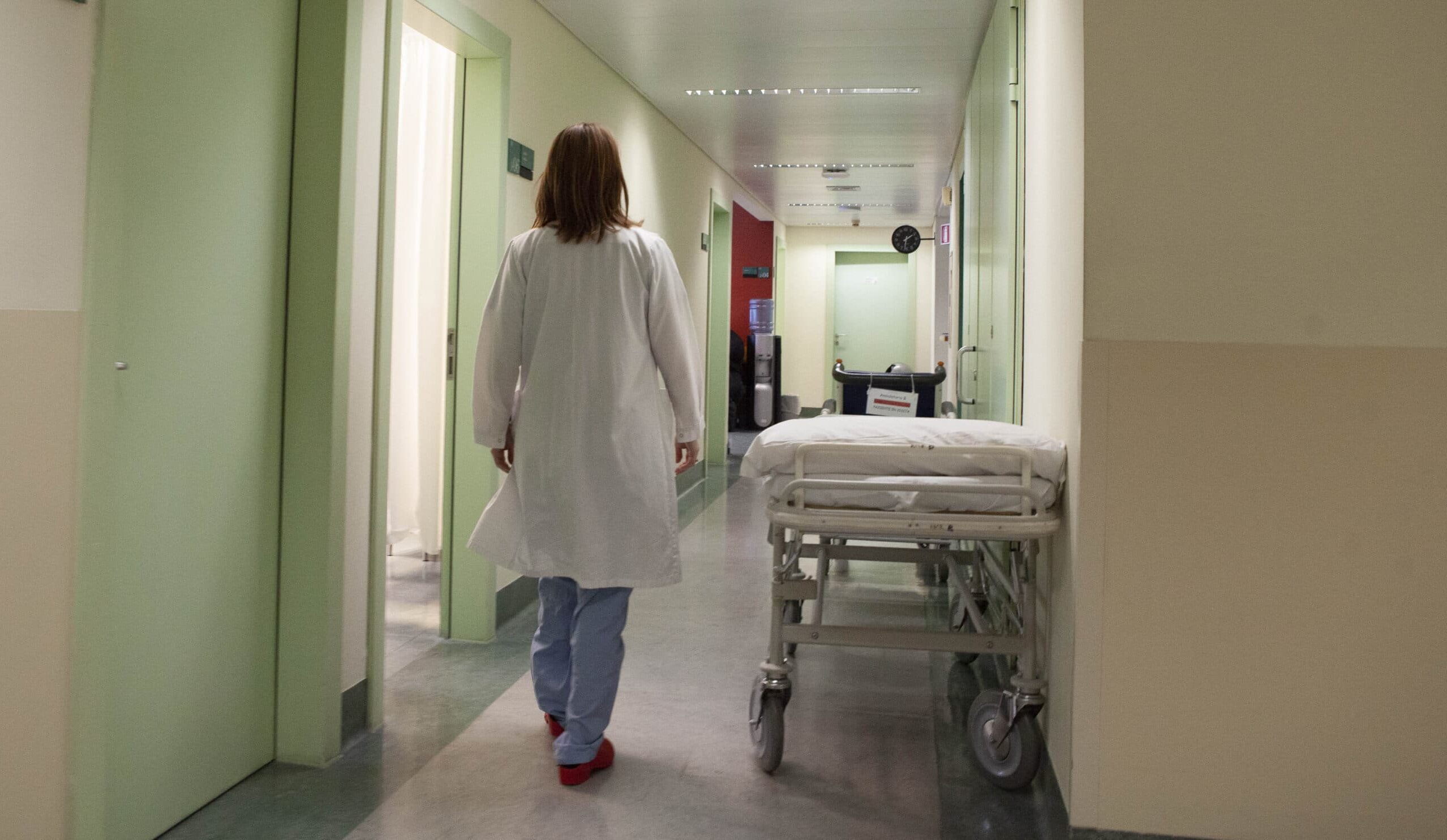 La Lombardia taglia i tempi delle visite. Anziché ridurre le liste d’attesa