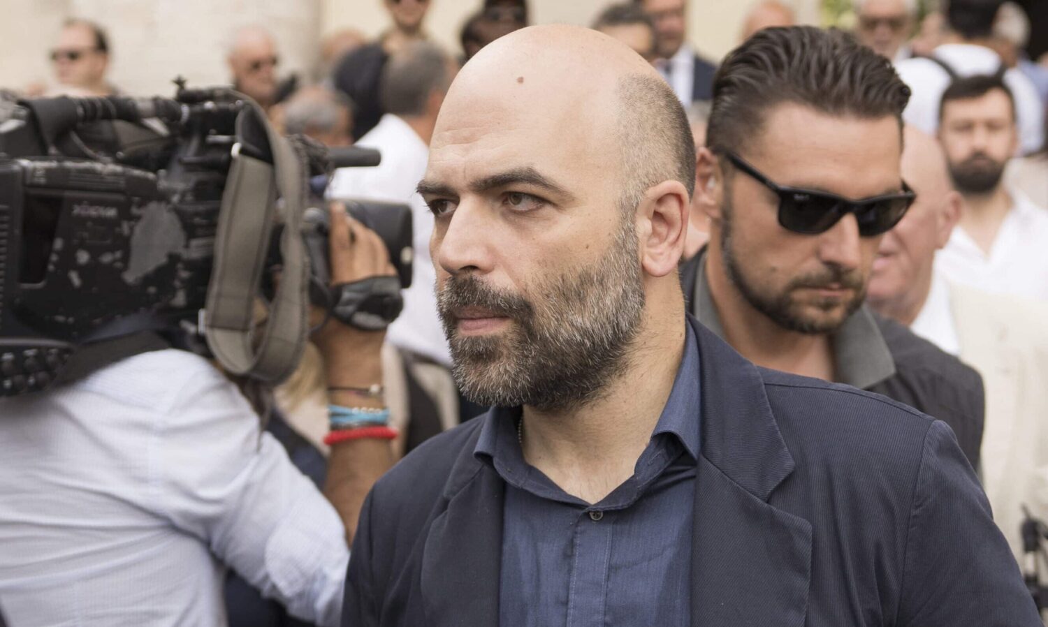 Effetto domino su Saviano