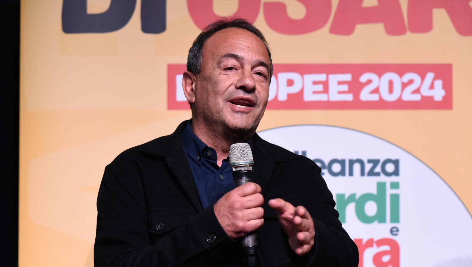 Lucano: “Gli accordi sui migranti servono a nascondere il sangue sulle nostre mani”