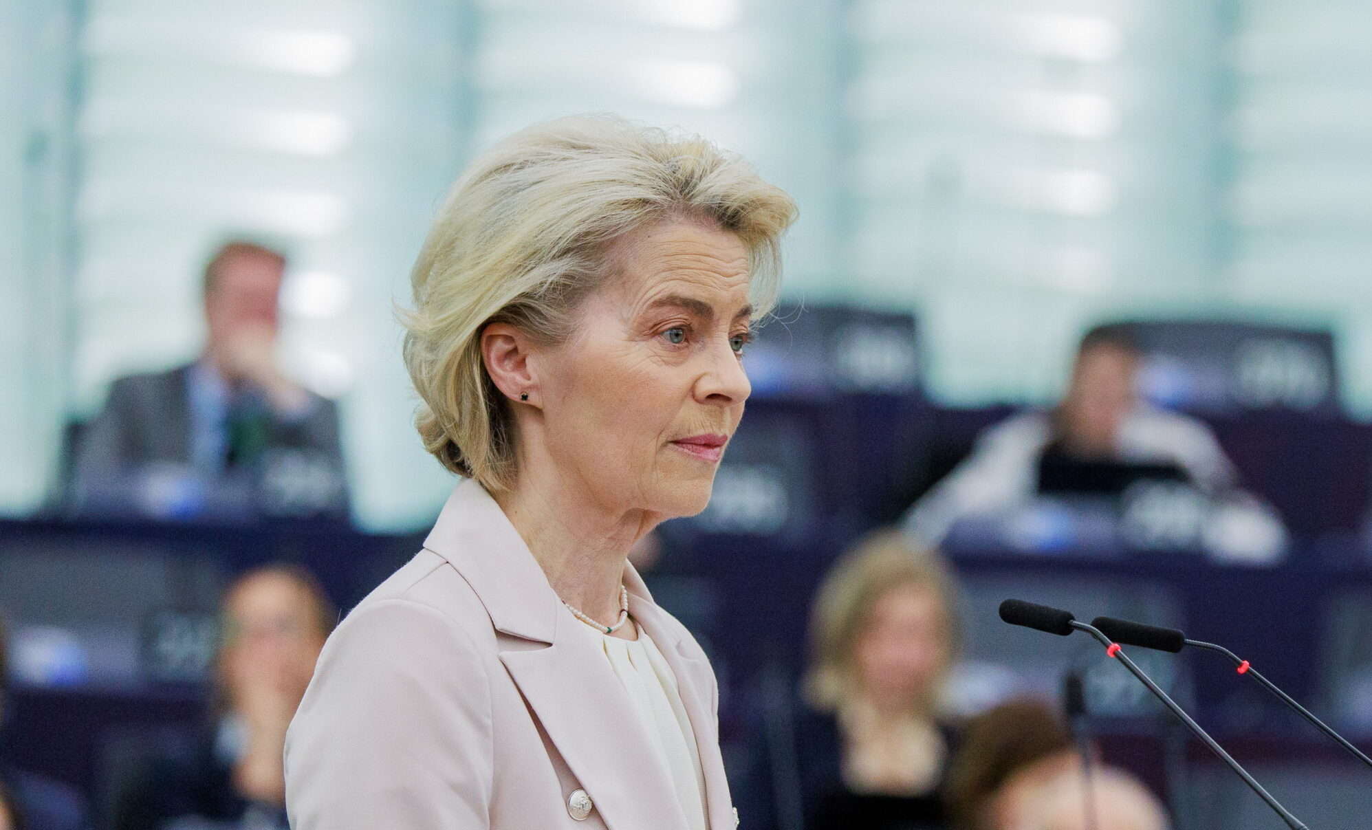 Von der Leyen scontenta tutti. Tour elettorale a Roma con l’agenda mezza vuota
