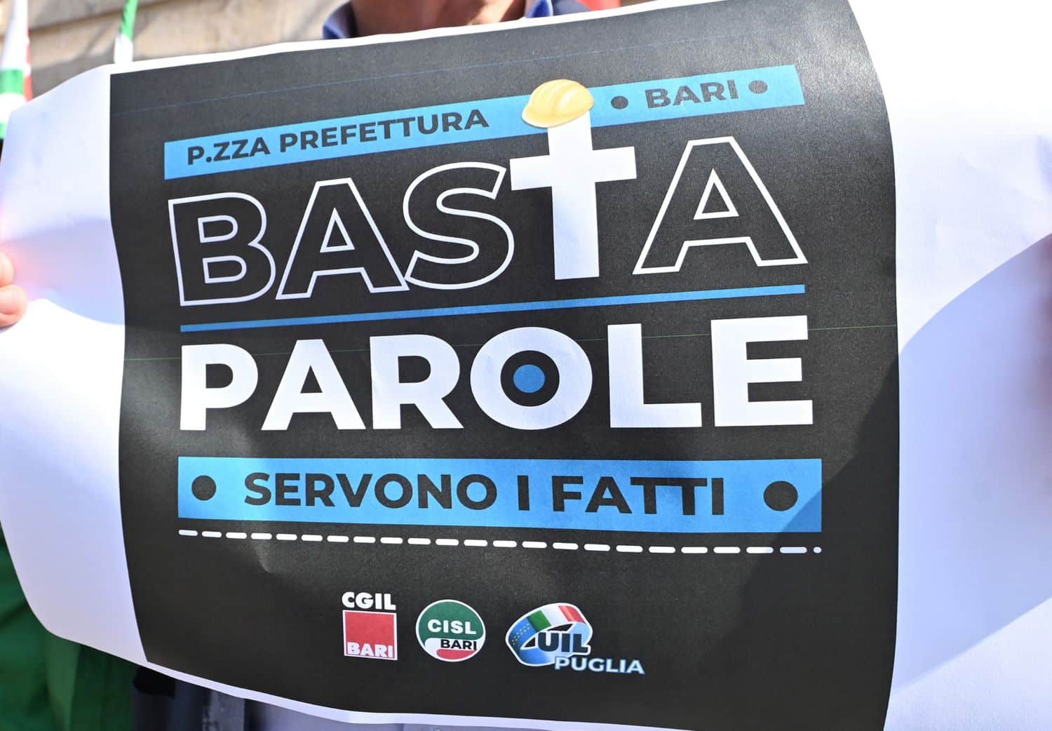 Strage infinita: operario 46enne muore sul lavoro come suo padre 9 anni fa