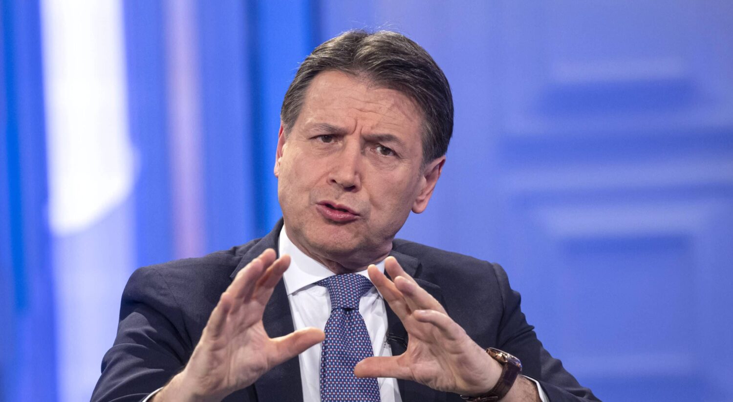 “In Ucraina l’Occidente ha preferito l’escalation militare. Basta armi, dobbiamo frenare”: parla il presidente M5S, Giuseppe Conte